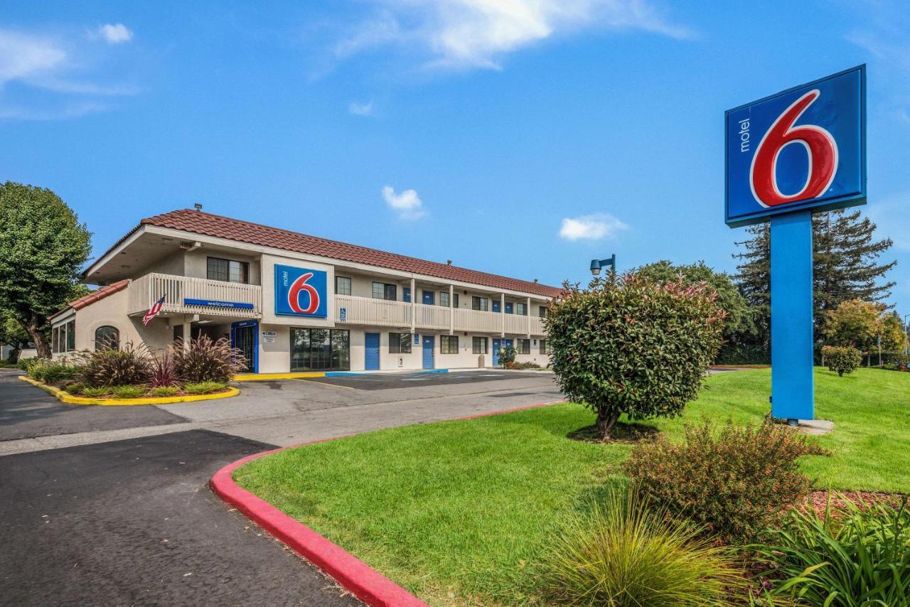 Motel 6-Petaluma, Ca Экстерьер фото