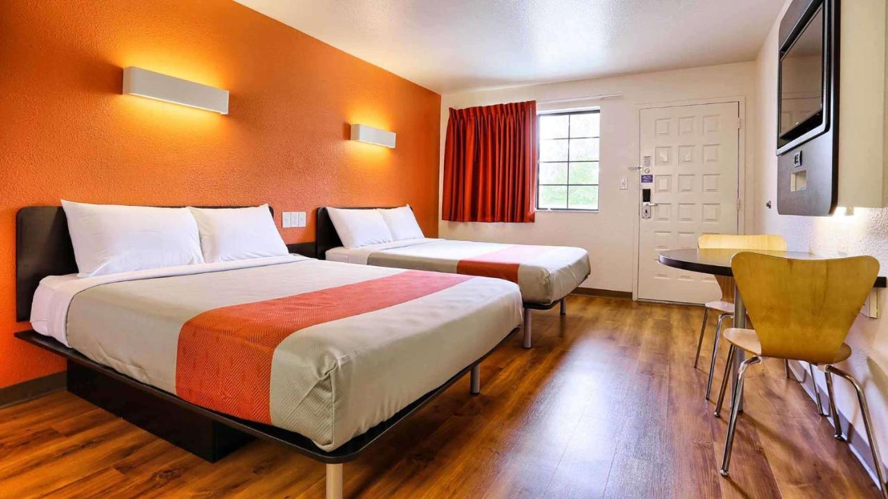 Motel 6-Petaluma, Ca Экстерьер фото